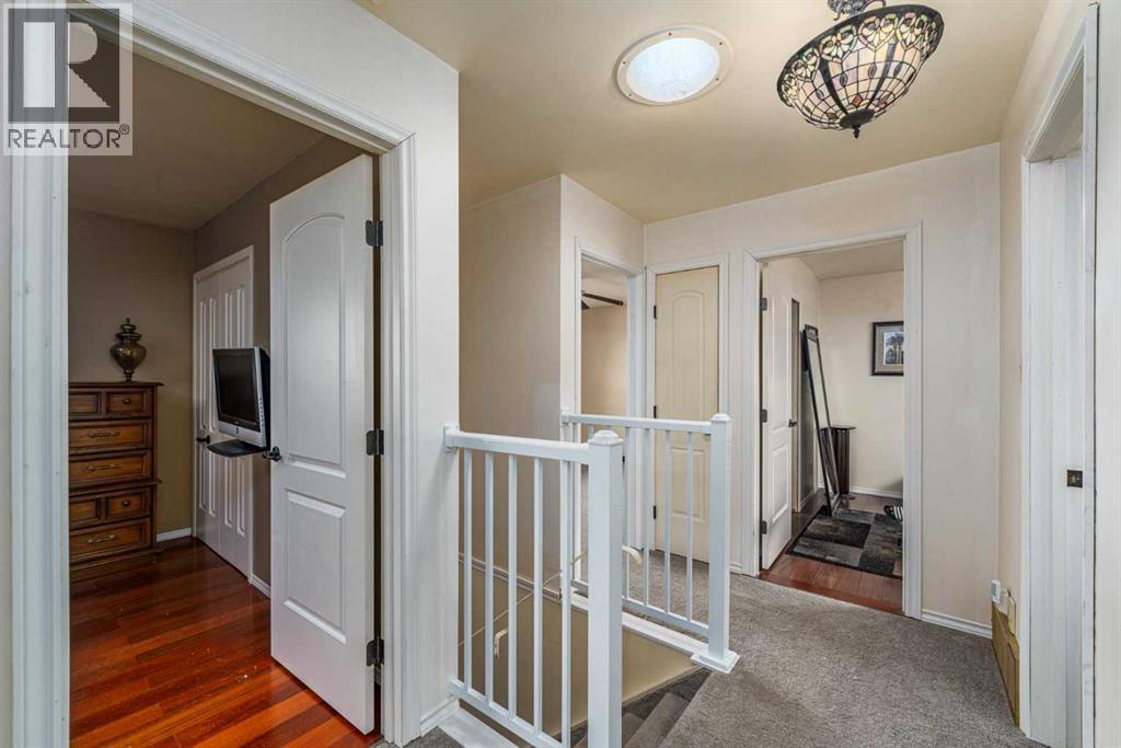 404 Attica Drive SE - 23