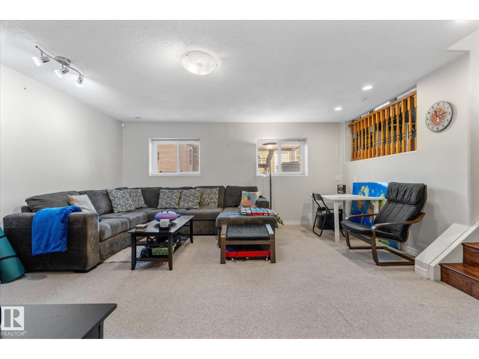 4103 44 AV - Image 27