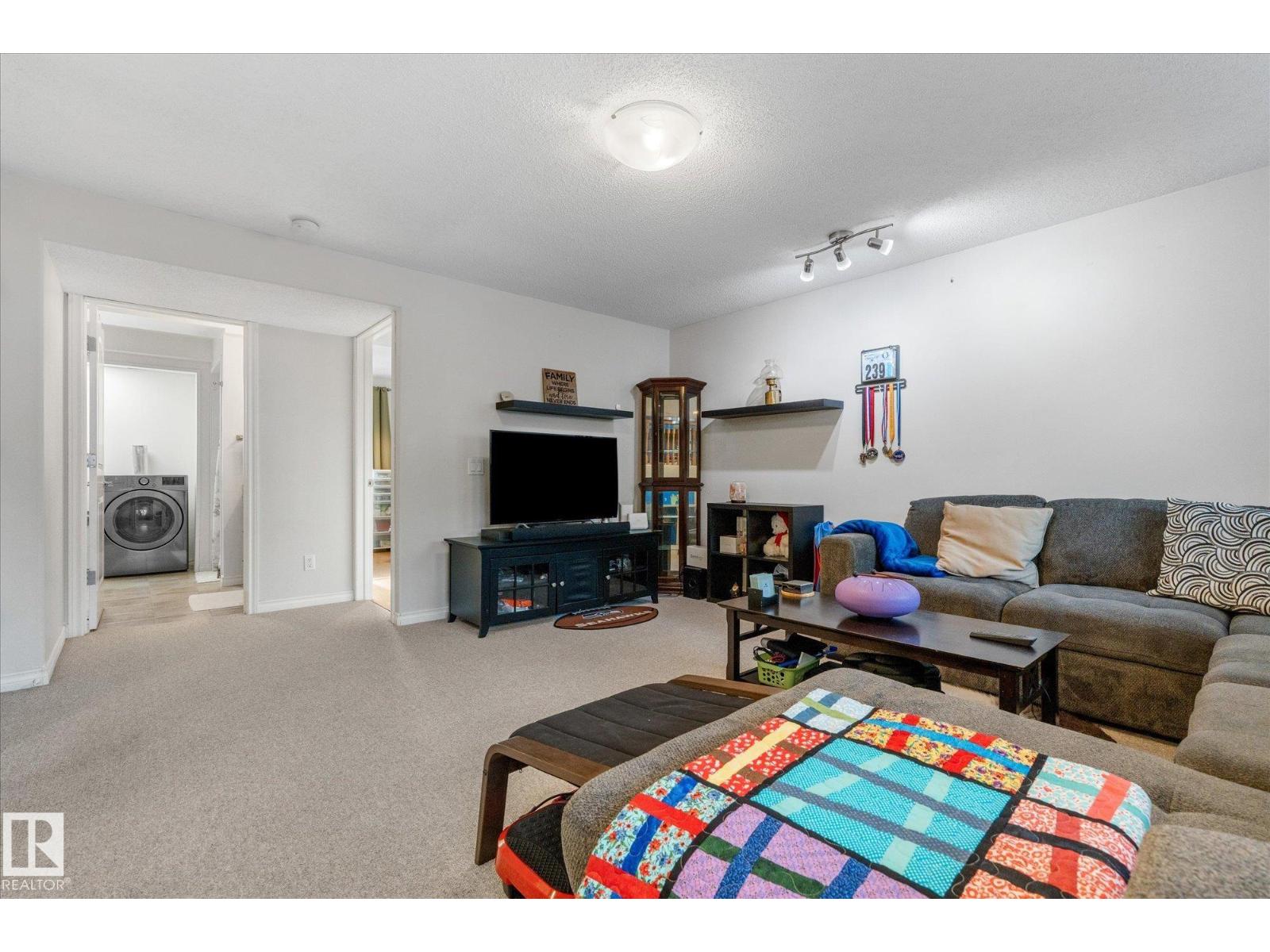 4103 44 AV - Image 29