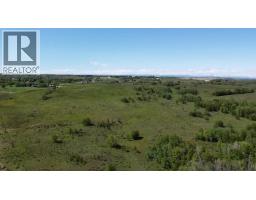W-5.r-3,t-26,s-22, Q-se,, W-5.r-3,t-26,s-22, Q-sw Lochend Road Nw, Rural Rocky View County, AB T4C2B3 Photo 11
