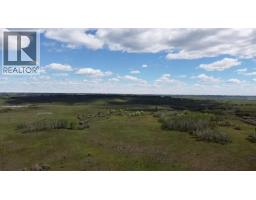 W-5.r-3,t-26,s-22, Q-se,, W-5.r-3,t-26,s-22, Q-sw Lochend Road Nw, Rural Rocky View County, AB T4C2B3 Photo 12
