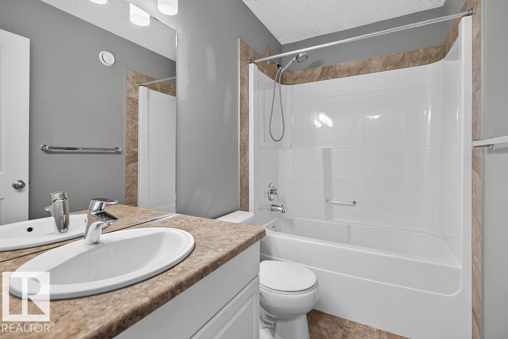 12 MEADOWLAND CR - 28