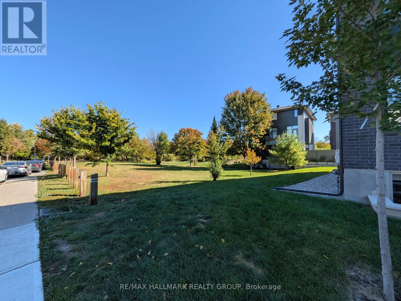 144 Springhurst Avenue — photo 22