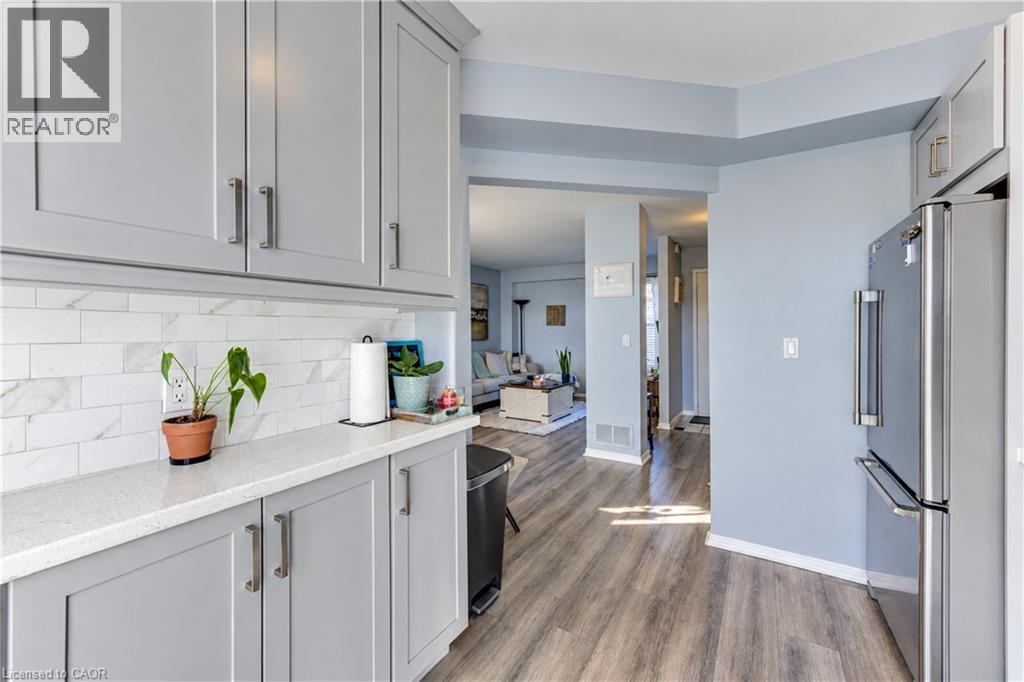 190 Nith River Way — photo 12