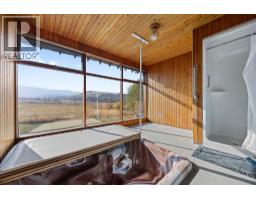 1823 Francis Street, Vernon, BC V1B3A5 Photo 31