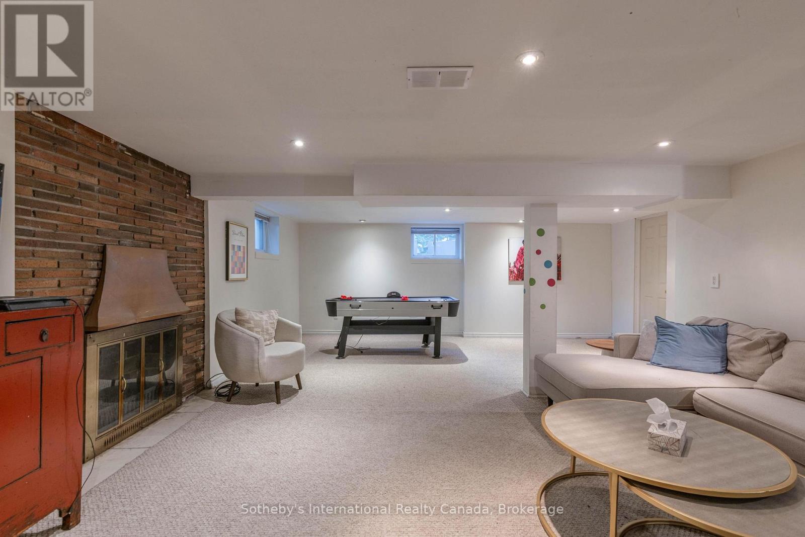 27 ARCADE CRESCENT - Image 49