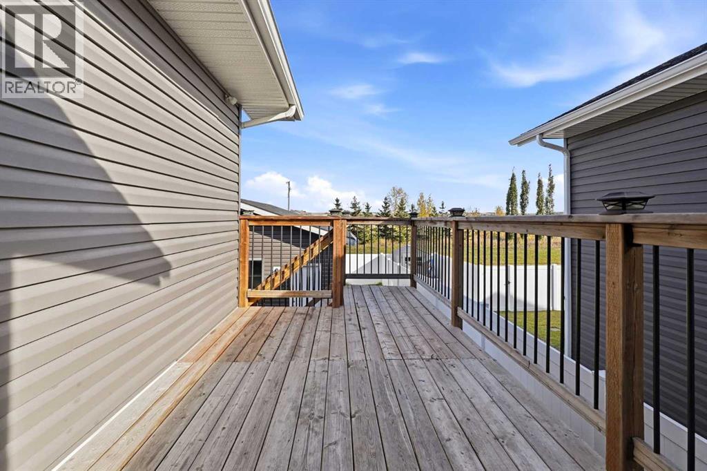 Listing photo – 154 Livingston Close, Red Deer