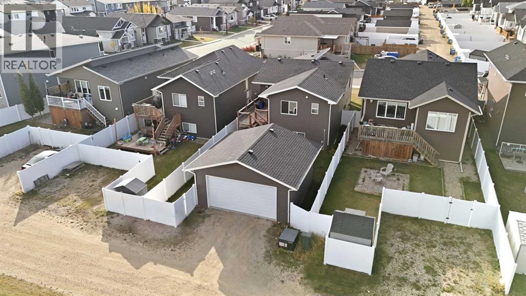 Listing photo – 154 Livingston Close, Red Deer