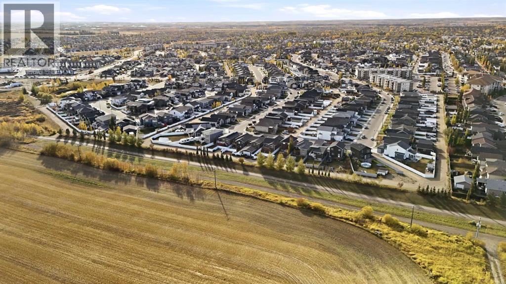 Listing photo – 154 Livingston Close, Red Deer