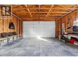 154 Livingston Close, Red Deer, AB T4R0S8 Photo 27
