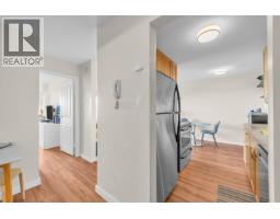 205 252 W 2nd Street, North Vancouver, BC V7M1C8 Photo 7