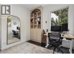 881 Salsbury Drive, Vancouver, BC V5L4A3 Photo 16