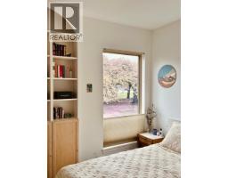 881 Salsbury Drive, Vancouver, BC V5L4A3 Photo 18