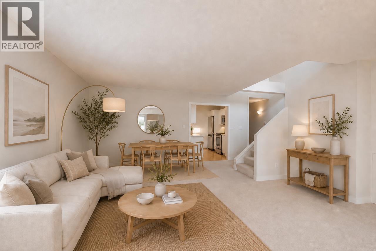 210 2274 FOLKESTONE WAY, West Vancouver