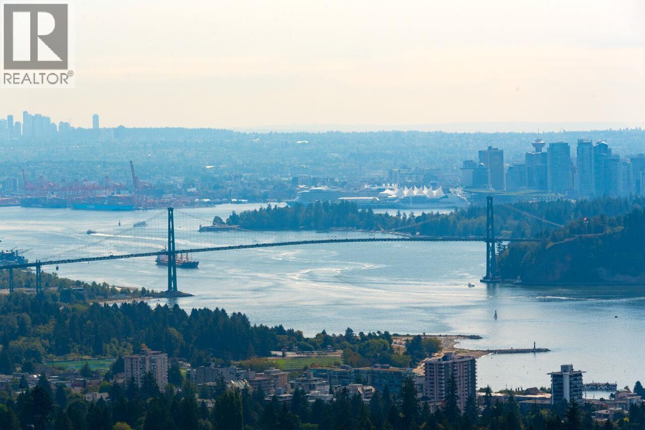 210 2274 FOLKESTONE WAY, West Vancouver