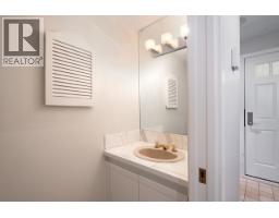 210 2274 Folkestone Way, West Vancouver, BC V7S2X7 Photo 16