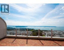 210 2274 Folkestone Way, West Vancouver, BC V7S2X7 Photo 23