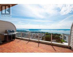 210 2274 Folkestone Way, West Vancouver, BC V7S2X7 Photo 9