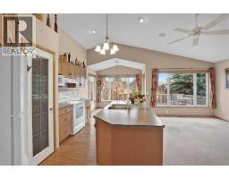 164 Sunterra Heights - photo 11
