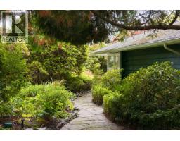 3692 Sunnycrest Drive, North Vancouver, BC V7R3C6 Photo 21