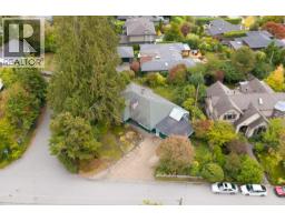 3692 Sunnycrest Drive, North Vancouver, BC V7R3C6 Photo 23