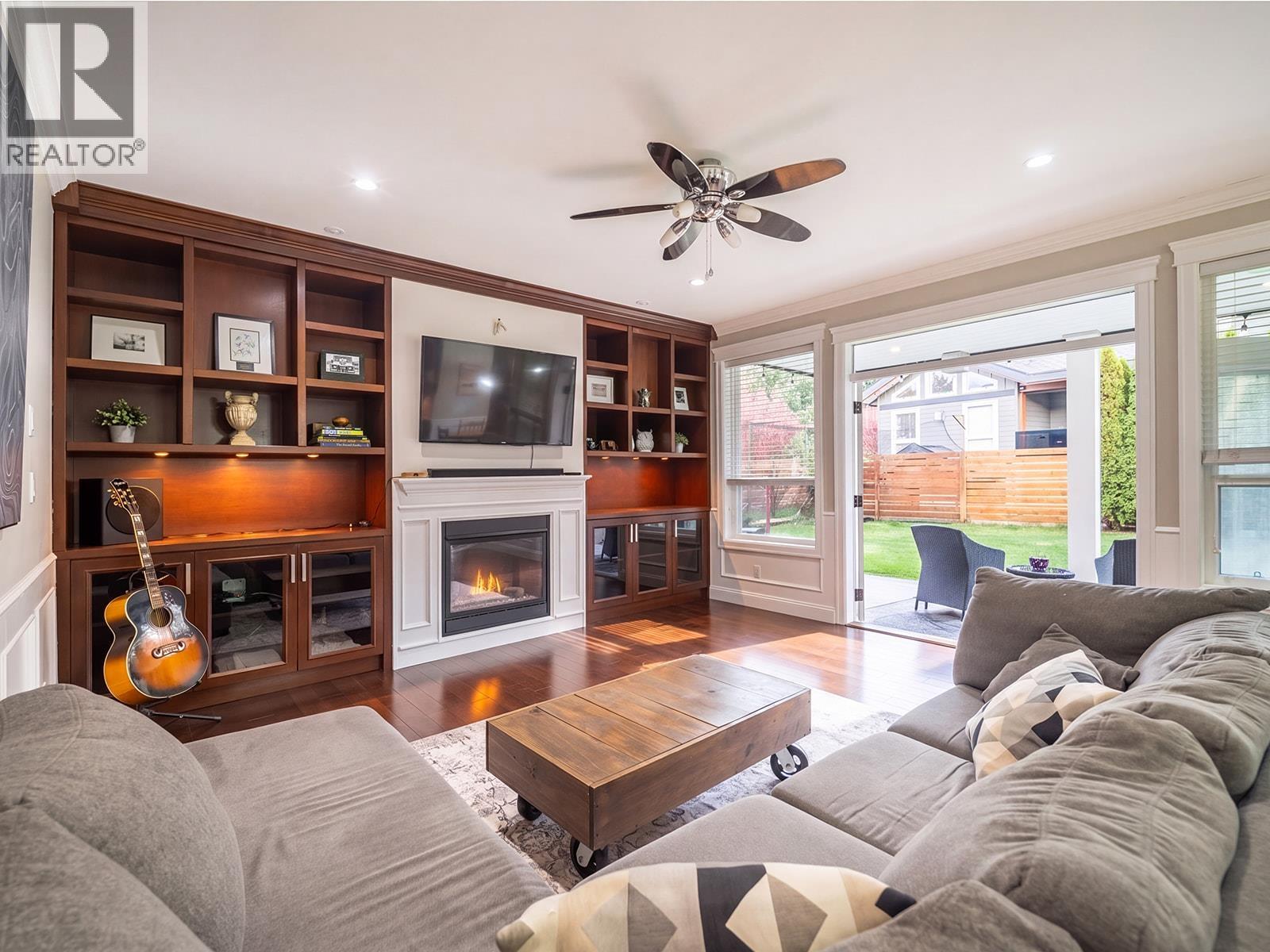 1016 CONDOR PLACE, Squamish