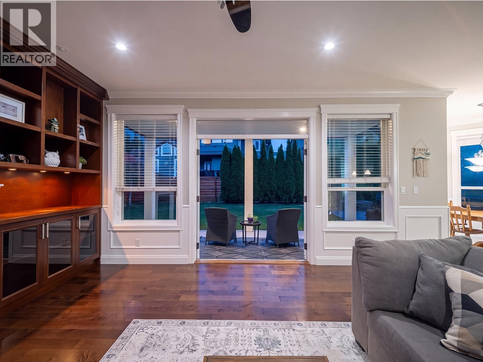 1016 CONDOR PLACE, Squamish