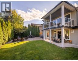 1016 Condor Place, Squamish, BC V8B0P4 Photo 16