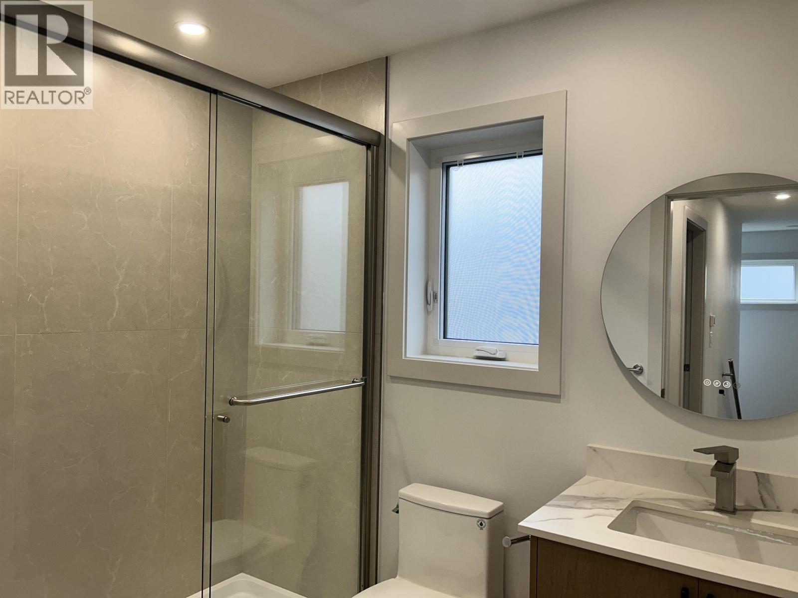 3 4472 W 15TH AVENUE, Vancouver - Image 1
