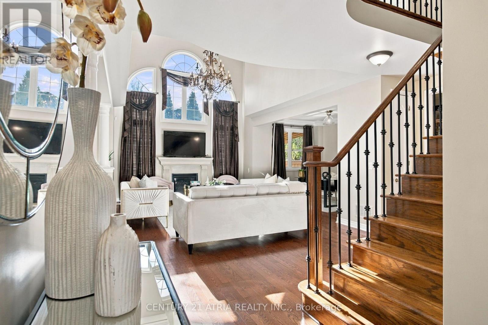 48 WILLIAM BOWES BOULEVARD - 10