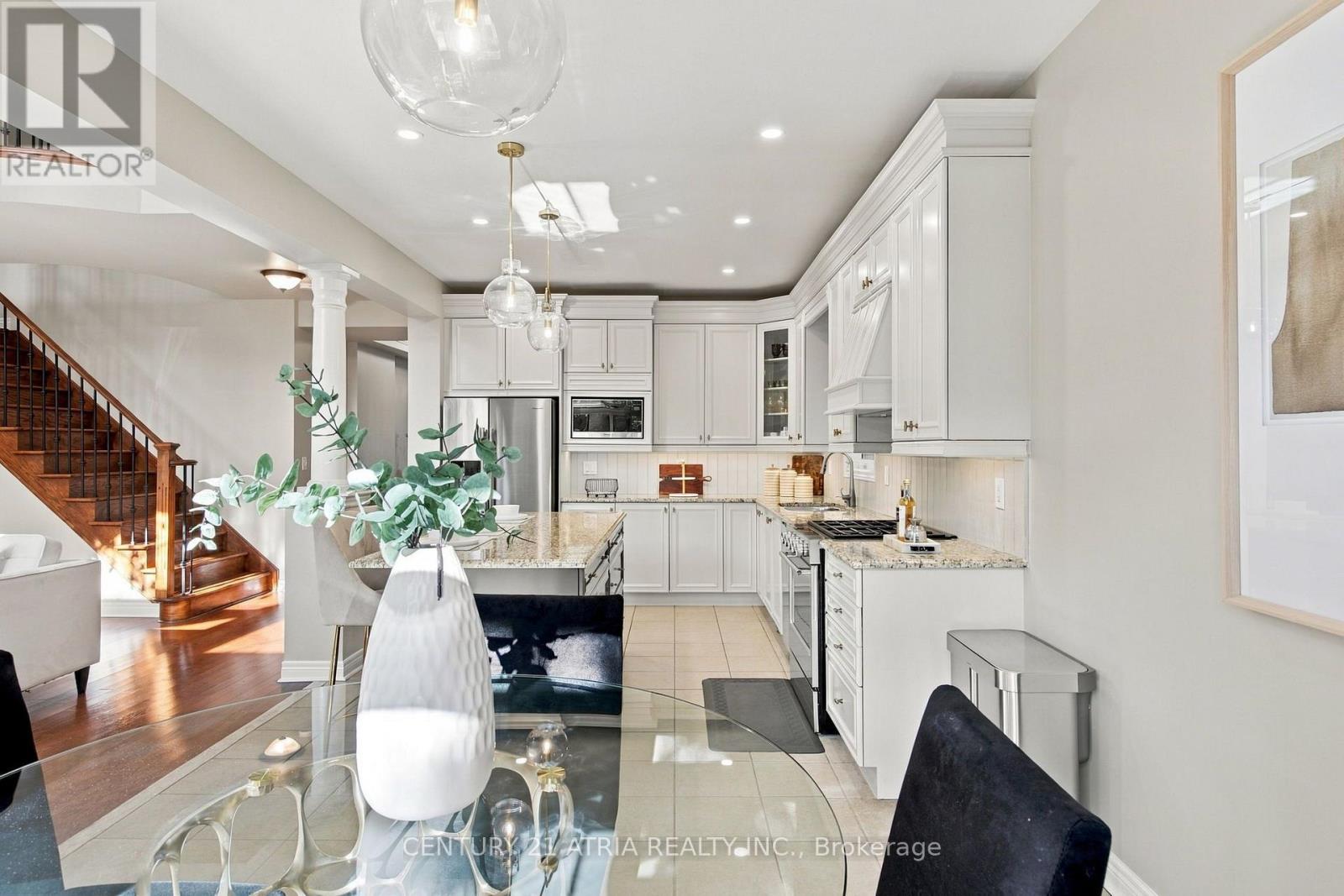 48 WILLIAM BOWES BOULEVARD - 22