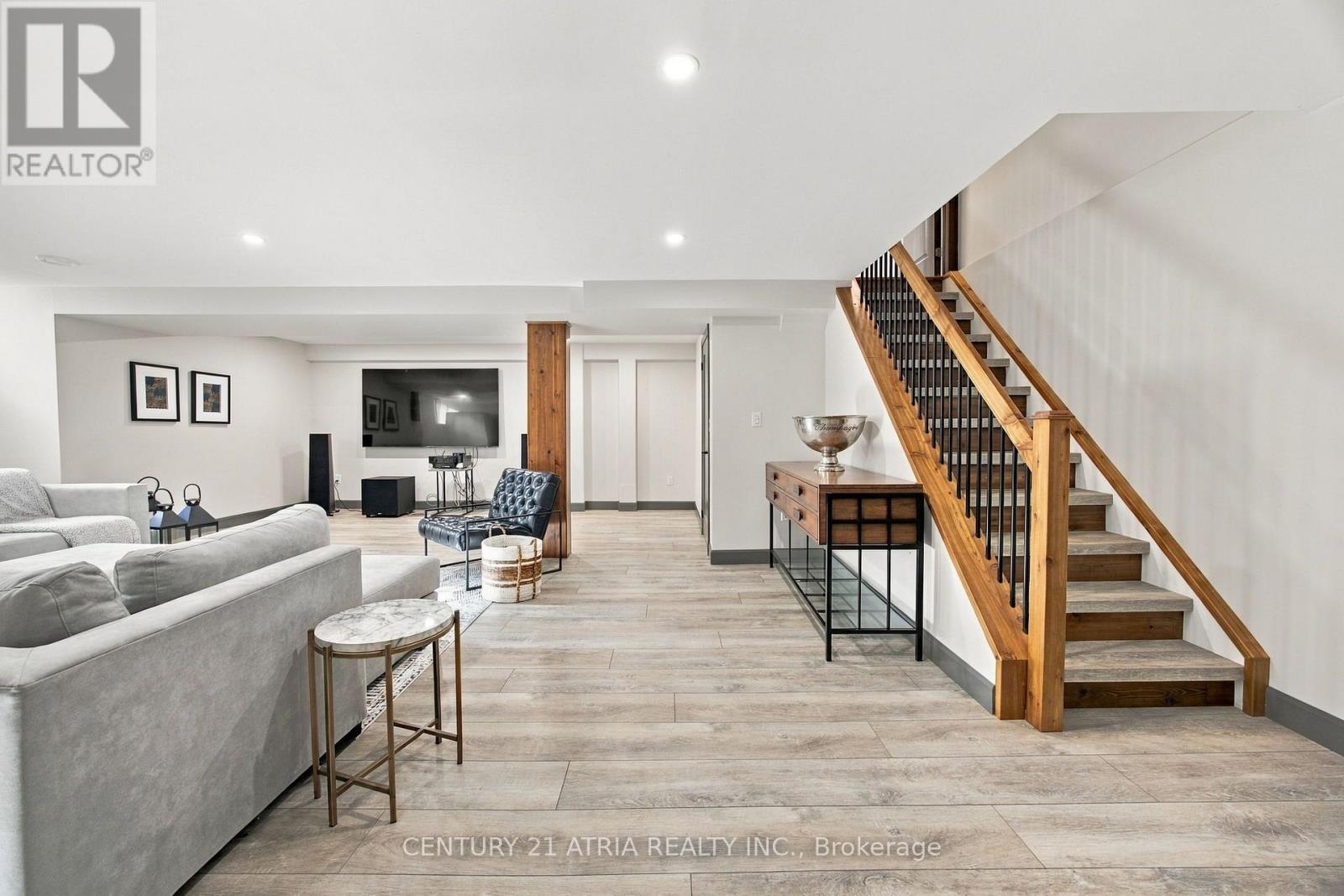48 WILLIAM BOWES BOULEVARD - 38