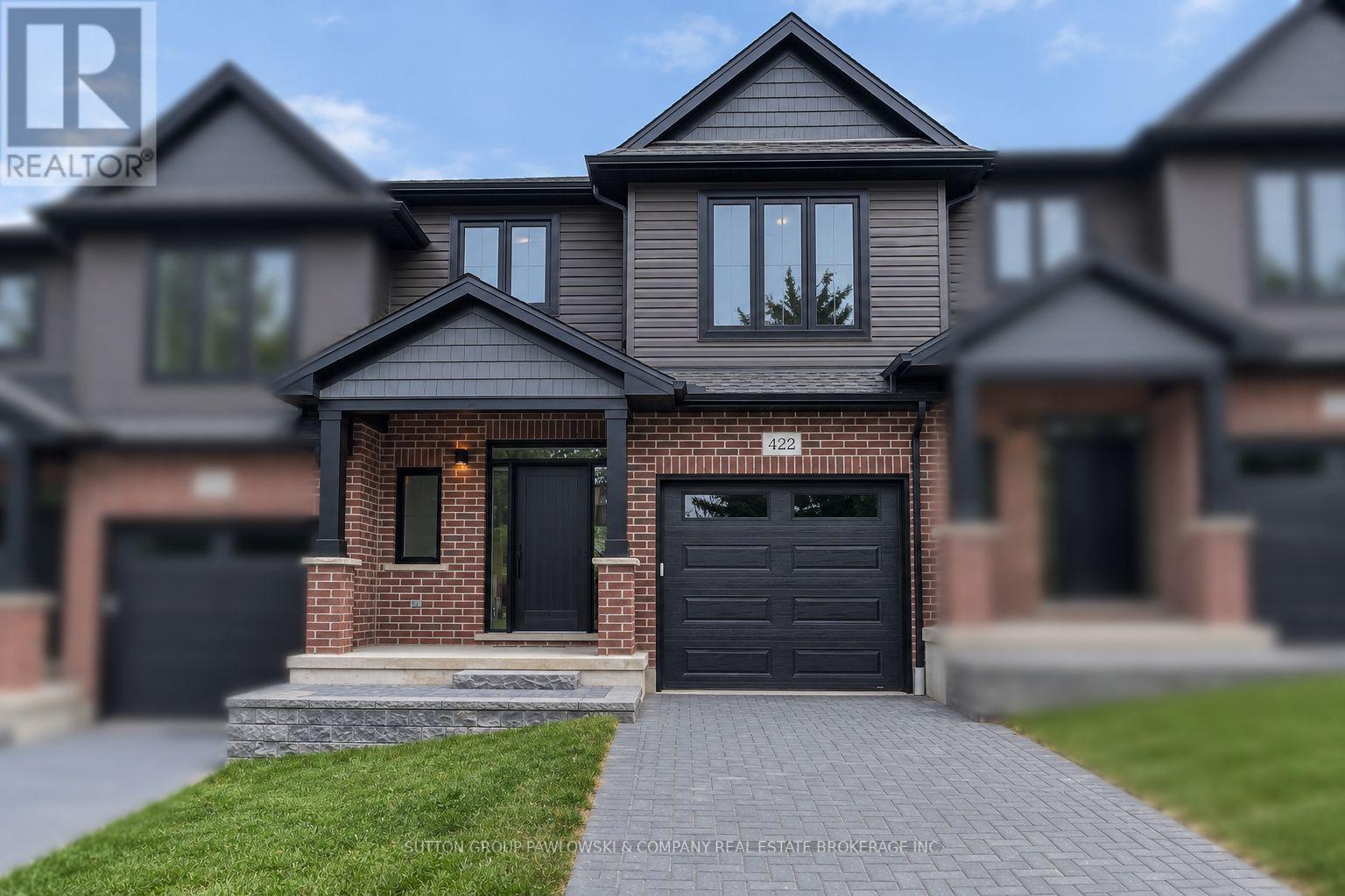 422 Old Wonderland Road
