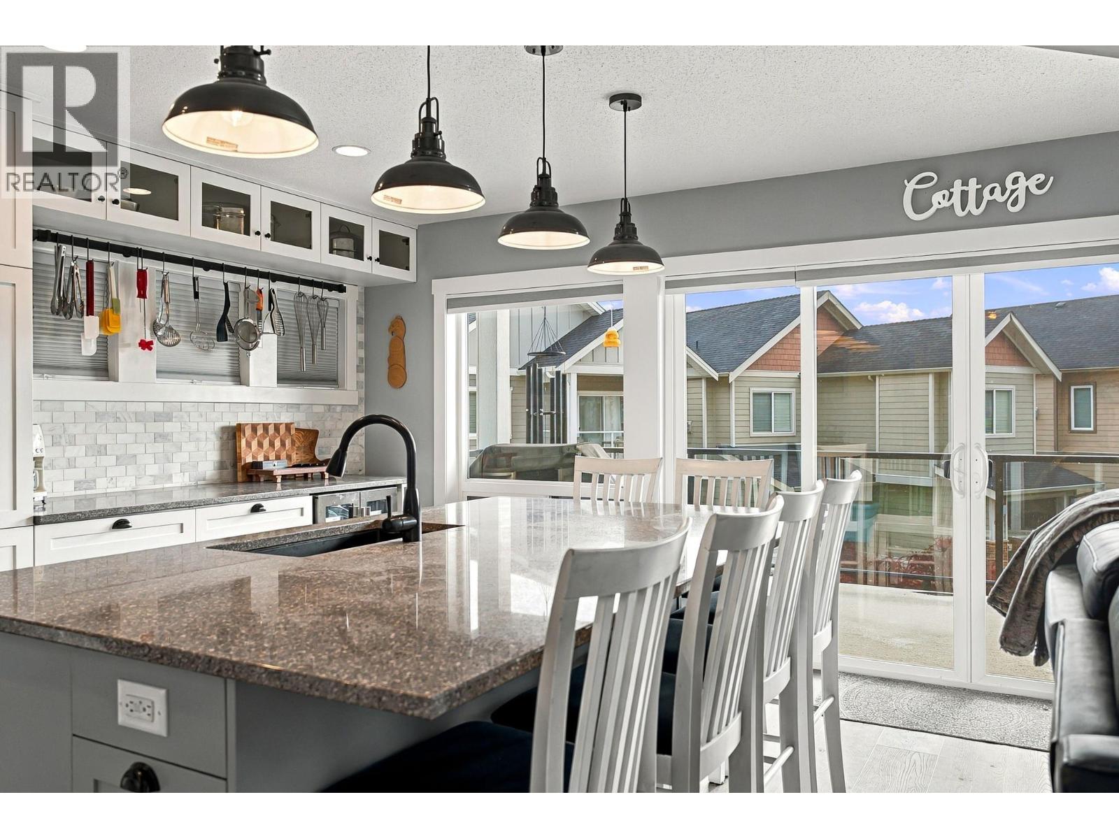 6976 Terazona Drive, Kelowna