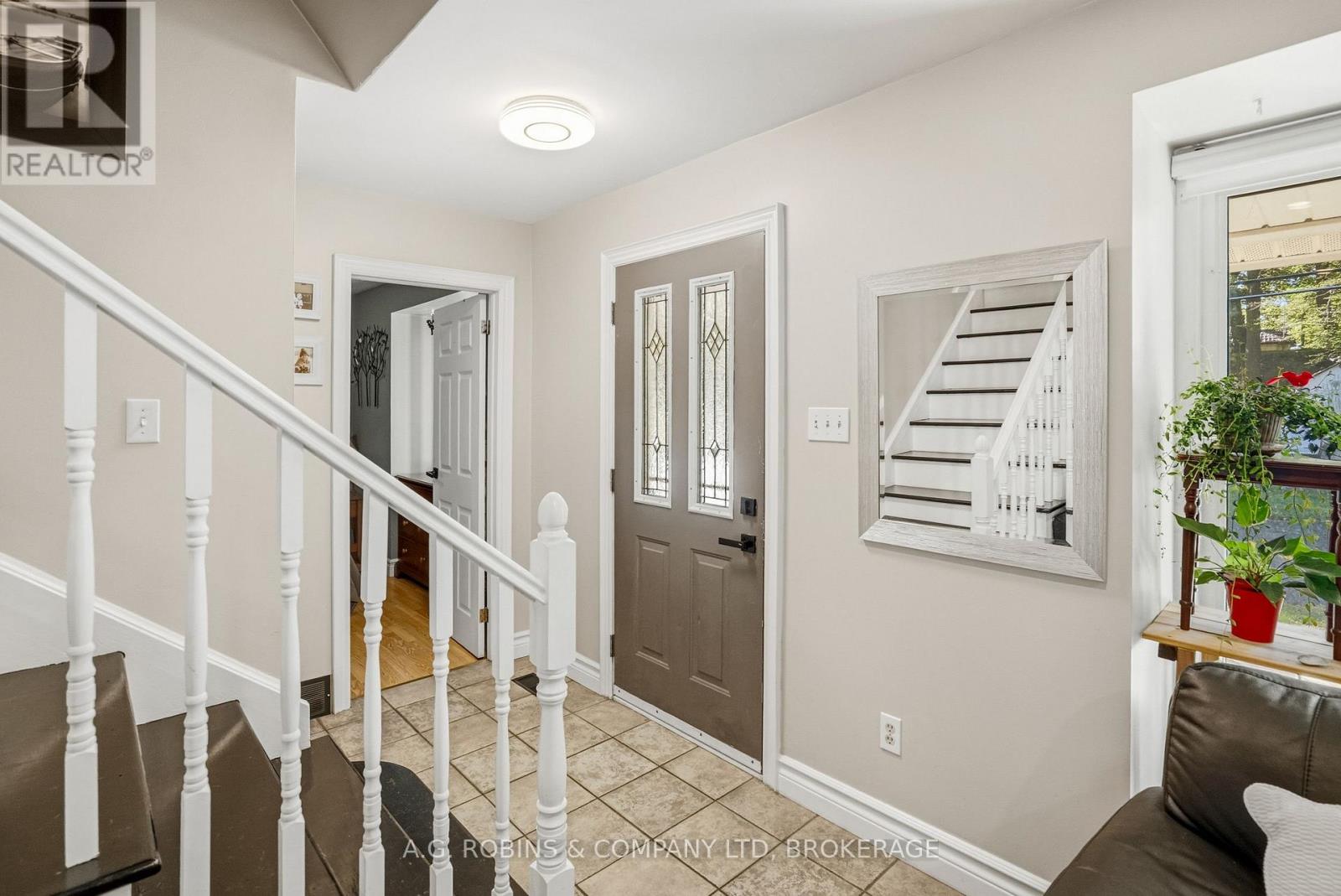 10448 LAKESHORE ROAD - Image 14