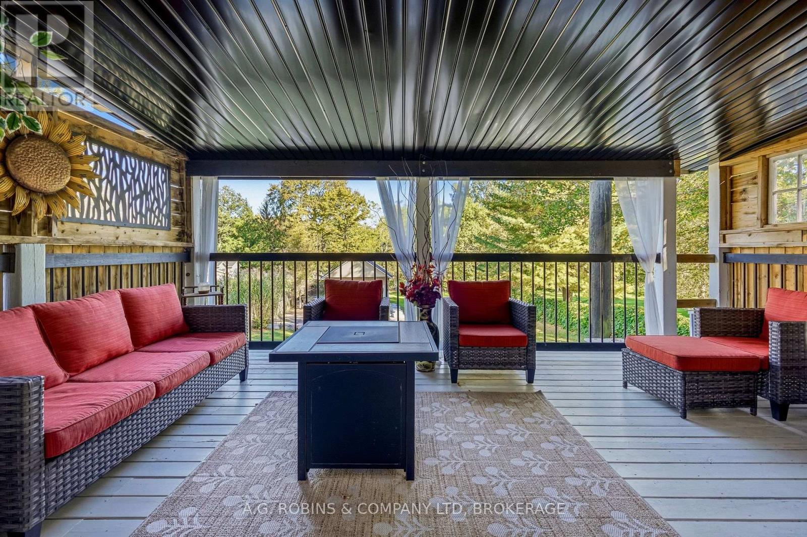 10448 LAKESHORE ROAD - 24