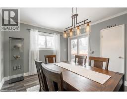 22 Fernwood Crescent, Hamilton, ON L8T3L1 Photo 11