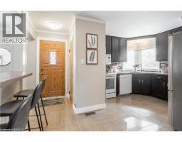 Kitchen - 22 Fernwood Crescent, Hamilton, ON L8T3L1 Photo 9