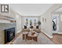 Foyer - 215 Paling Avenue, Hamilton, ON L8H5J6 Photo 12