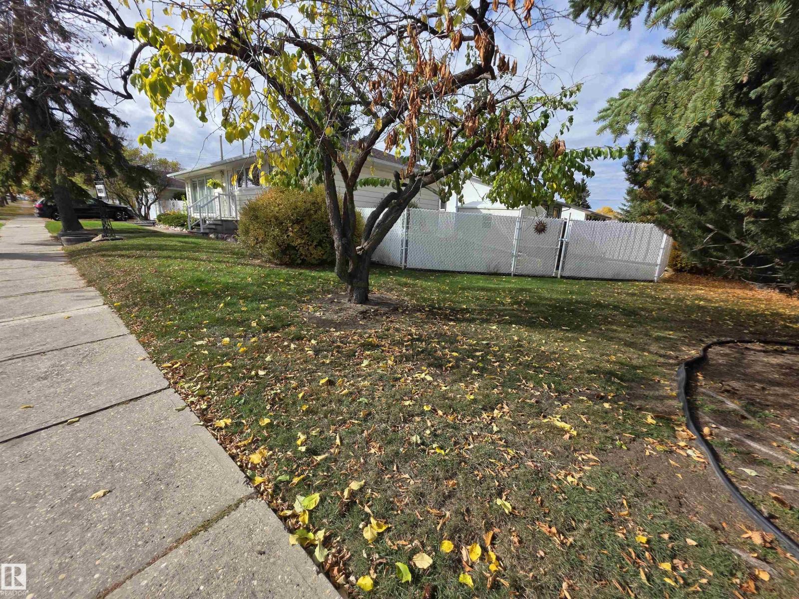 5308 48 ST - Image 40