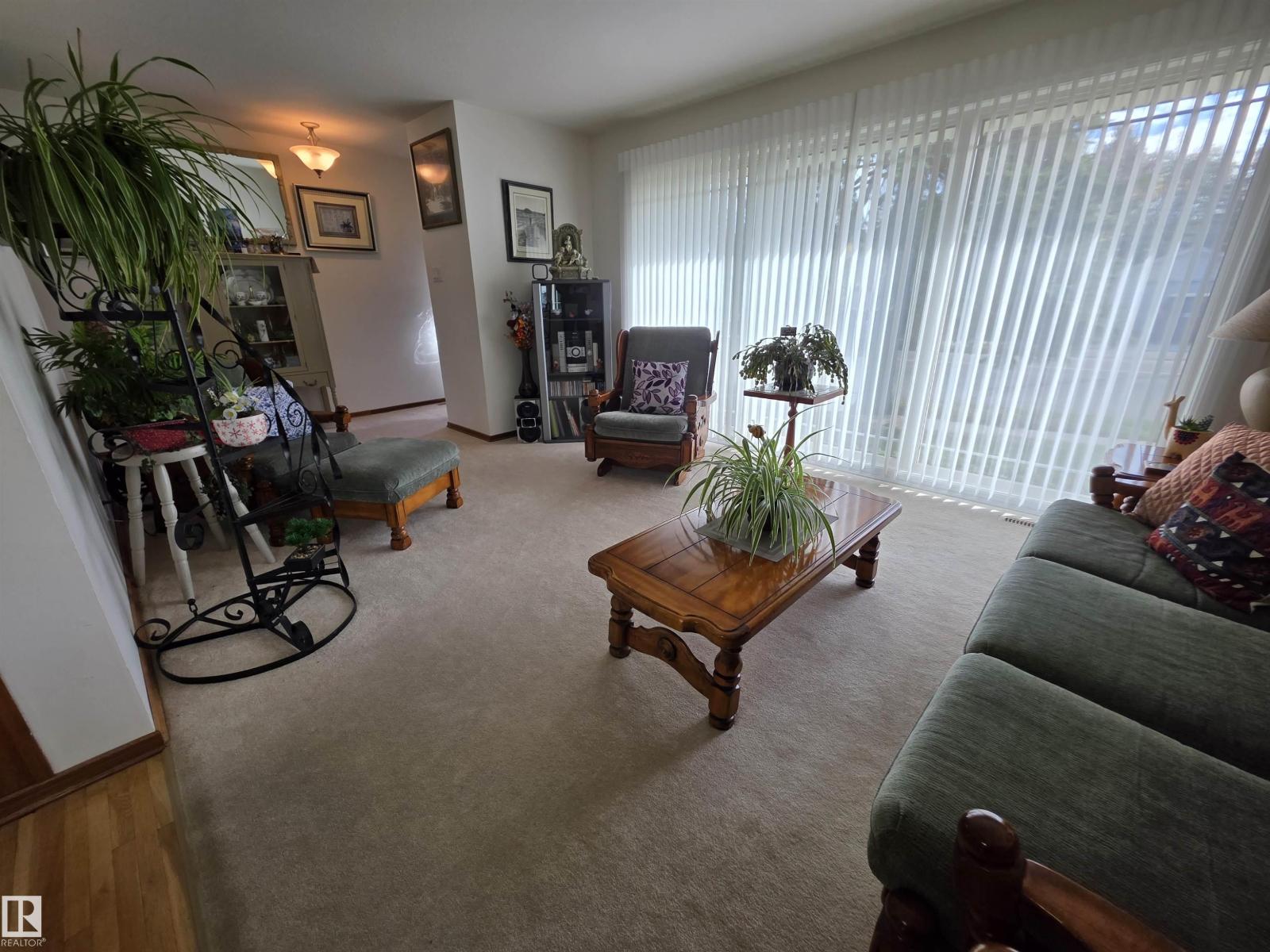 5308 48 ST - Image 5