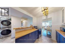 40 Panorama Court, Toronto, ON M9V4M1 Photo 12
