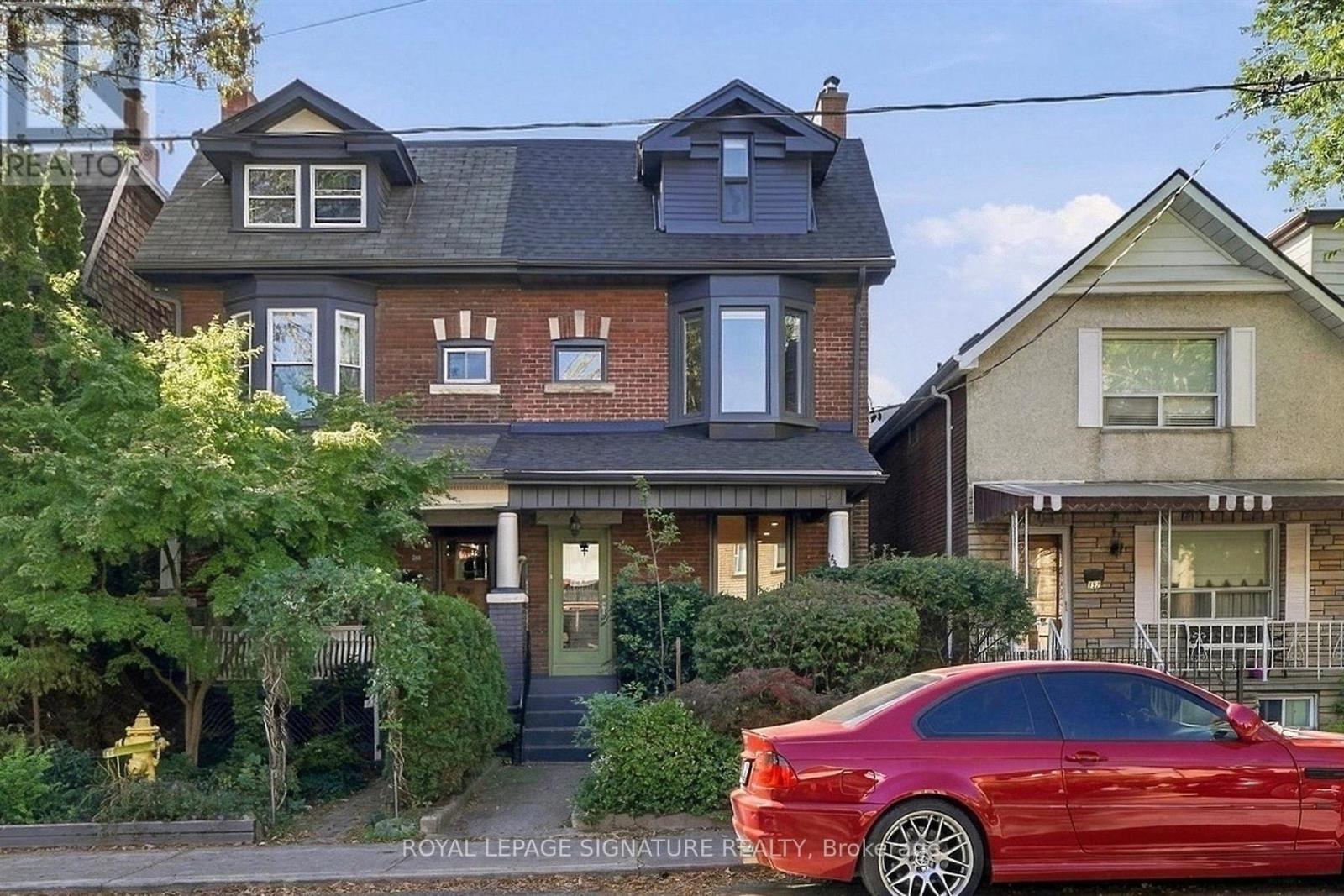 Photo of 350 Delaware Avenue