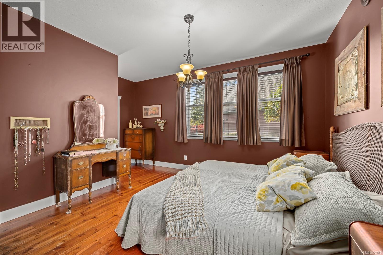 2360 Galerno Rd - 25