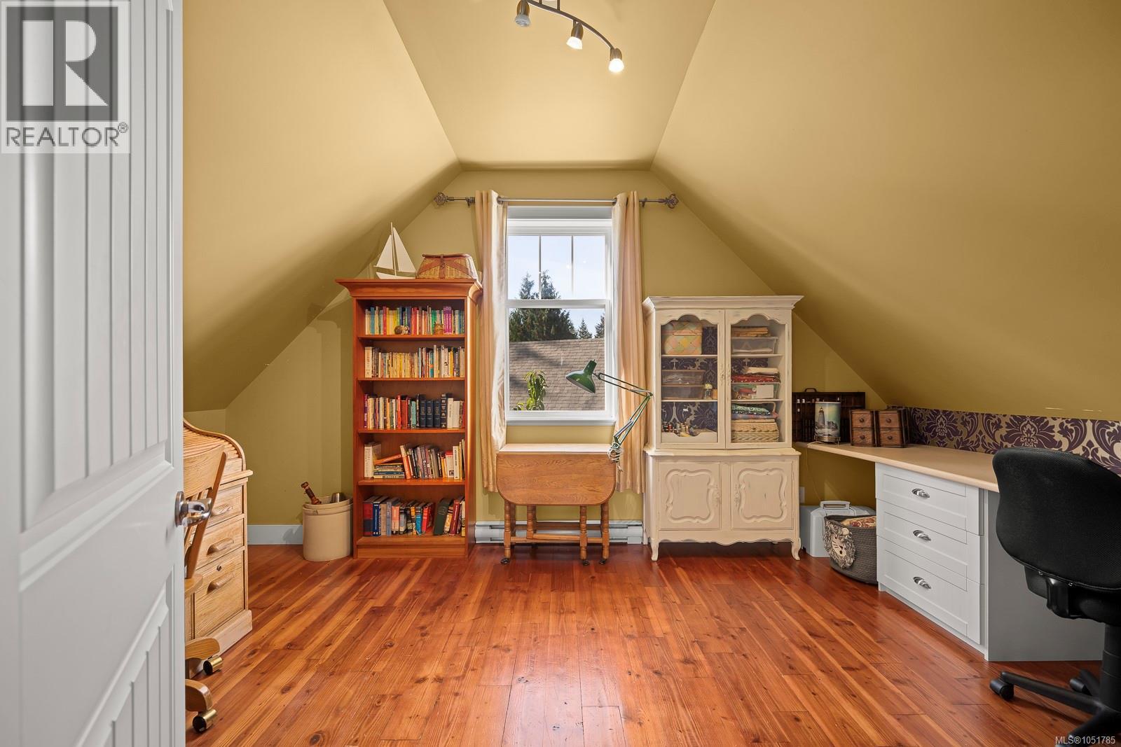 2360 Galerno Rd - 32