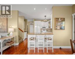 2360 Galerno Rd, Campbell River, BC V9W8A5 Photo 16