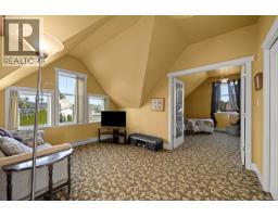 2360 Galerno Rd, Campbell River, BC V9W8A5 Photo 35
