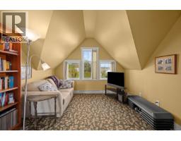 2360 Galerno Rd, Campbell River, BC V9W8A5 Photo 37