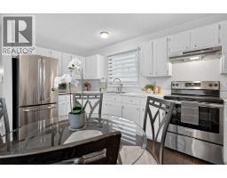 3881 Fonda Way SE - photo 2