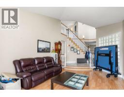 1147 Earls Court, Port Coquitlam, BC V3C5N7 Photo 7